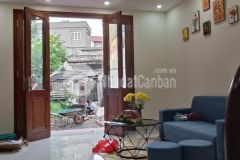 Bán nhà chính chủ tại phúc lợi, s40m2, 4 phòng ngủ, giá 2.5 tỷ, ô tô đỗ cửa