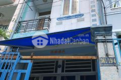 Bán nhà 1 lầu 1 sân thượng đường bình đông p15 q8