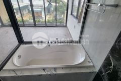 Nhà 3 tầng mặt tiền huỳnh ngọc huệ mới xây