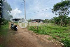 Đất cách y wang nối dài 70m