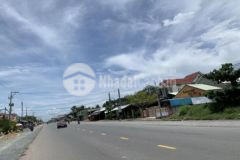 Bán đất gần chợ chiều truông mít dt 784 vô 100m