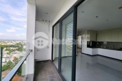 Chính chủ bán căn c skyview 2pn 2wc 81m2 tầng 08