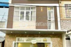 Nhà 2 lầu mặt tiền lê anh xuân