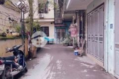 Nhà đẹp phùng khoang ô tô qua nhà ngõ nông thông