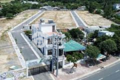 Bán đất biển mt nguyễn tất thành long hải 126m2