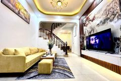 Bán nhà giáp nhị 40m25t. mt 4m, ngõ ô tô tránh, kinh doanh. chỉ 5.85 tỷ