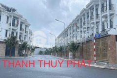 Nhà 3 lầu tp dĩ an royal town sổ hồng riêng