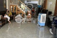 Nhà ngộp rẻ hơn thị trường 500tr