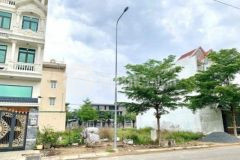 Chính chủ cần bán gấp lô đất mt đường phạm hùng