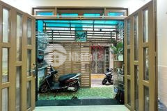 Bán gấp định cư nhỉnh 4 tỷ nhà 1 cao văn ngọc 4 tầng ngang 4m gần mặt tiền