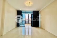 Bán nhà bùi ngọc dương, nhà 5 tầng mới,43m2,mt 4m,ra phố 5m, gần nhiều phố 4,85 tỷ