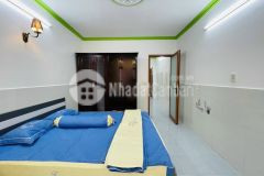 Vị trí đẹp, 4m thông, lê quang định, 4.5x10m, 2 lầu, bình thạnh