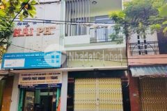 Bán nhà 3.5 tầng mt thái thị bôi, 44m2 giá 5.8 tỷ. lh0905009166