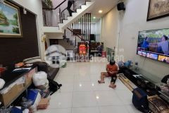 Bán nhà hxh nhiều lầu 92m2 phú thọ hoà tân phú chỉ 6 tỷ 3