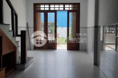 Hẻm nhựa xe hơi 4 tầng 4pn khép kín sổ vuông vức