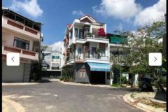 Lô góc tđc phước long tặng nhà cấp4 gần đường 28