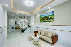 Nhà hẻm xe hơi 2pn ở liền