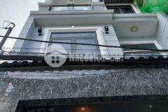 Nhà 2 lầu trung tâm phường thạnh xuân dân cư đông