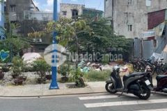 Cần bán gầp đất cực đẹp dt 12x25m