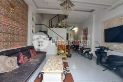 40m2 5 phòng trọ quận 10 chủ nợ ngân hàng bán nhà