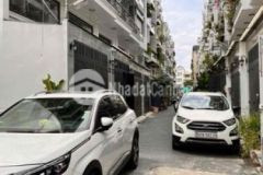 7 tỷ 390 có nhà gv 5 tầng xe hơi đậu trong nhà