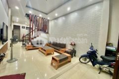 Nhà ngõ 68 cầu giấy phân lôxe ba gác vào 35m2 giá