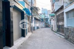 Nhà hẻm oto 4m dt 4x10 2m xây 3 lầu p11 bình thạnh