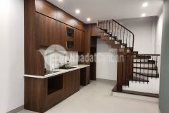 Cực rẻ nhà ngọc lâm long biên 38mx5t ngõ thông gần đường ô tô tránh nhỉnh 3 tỷ.