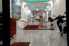 Cần bán nhà 1 trệt 2 lầu dĩ an, bình dương, chỉ hơn 4 tỷ, đường 12m