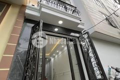 Bán nhà ngõ 42 sài đồng 39m x 4t. gần hồ 2 mặt thoáng.