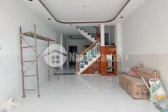 Nhà mới xây 4 2 x14 trệt 1lầu 3pn hxh gần bv q12