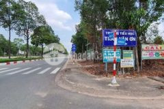 Đất600m2 3010m 2 mt 2lô đg ni4 di2 mỹphước 3