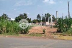 Ban lo đât mặt tiền đi núi bà đen