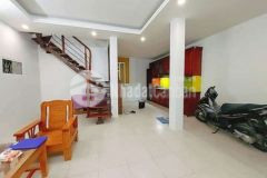 Bán nhà chính chủ 3 tầng gần phố khâm thiên