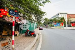 Bán nhà hoàng cầu 29m2 x 6 tầng, 6.3 tỷ lh.a bình 0922818727.