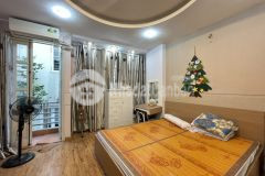 Bán gấp nhà ngã tư sở, đường láng kinh doanh sầm uất, chỉ nhỉnh 4 tỷ.lhcc 0375794797