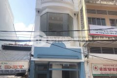 Cho thuê nhà mặt tiền đường thủ khoa huân, diện tích 4 dài 18 m, 1 trệt 2 lầu sân thượng,