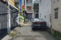 Hem 6m ô tô ra vô thoai mai pham văn chiêu 5 x 14 gia 5.35 ty