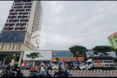 Bán gấp nhà mặt tiền nguyễn văn linh 28 tỷ