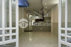 Mặt hẻm 30 đỗ nhuận kinh doanh buôn bán tốt