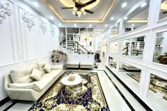 Bán nhà đẹp ngõ thịnh quang 47m2 4 tầng full đồ gần phố giá 7,9 tỷ. lh 0912442669