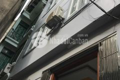 Gía 3,9 tỷ nhà thành công 39m2 cạnh láng hạ, ngõ to đẹp ở luôn