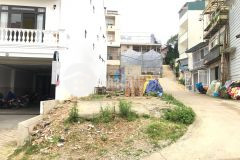 Cần bán đất 3 mặt tiền nằm ngay kqh ngô quyền p6. tp. đà lạt.