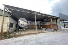 Cho thuê mặt bằng có nhà tiền chế diện tích 1000m2, nguyên văn linh.