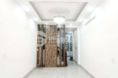 Nhà ngọc hồi, 42m2 5 tầng, ngõ thông, ô tô vào nhà giá 2 tỷ 7