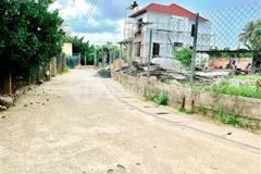 Chính chủ bán nhanh lô 300m2 sẵn sổ giá bao sổ cách ql 1a vào 3km chỉ 8xx