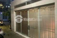 Nhà bán 5 5m x 10m gần chợ lớn