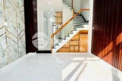 Tôi bán nhà q bình tân 2 lầu shr ngay chợ