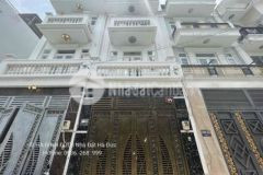 Nhà 2 lầu mới cách bến xe bus thới an 300m