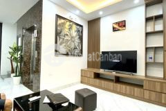 Nhà mới văn cao, 5 tầng thang máy, nhà đẹp gần ô tô, dt 55m2 giá 8 tỷ